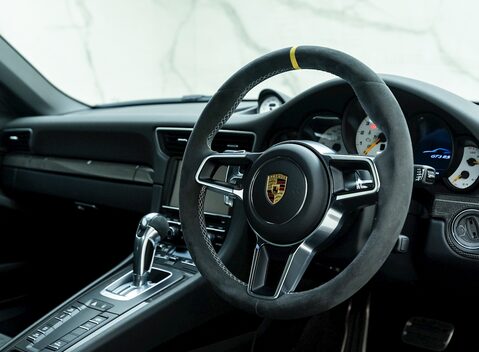 Porsche 911 (991) GT3 RS 9