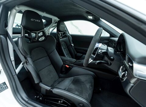 Porsche 911 (991) GT3 RS 10