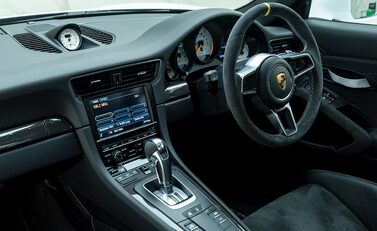 Porsche 911 (991) GT3 RS 13