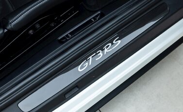 Porsche 911 (991) GT3 RS 18