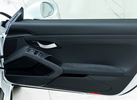 Porsche 911 (991) GT3 RS 19