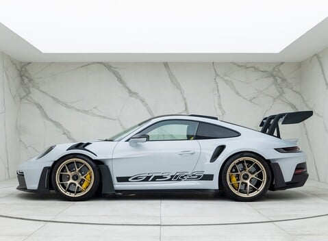 Porsche 911 GT3 RS Weissach (992) 2