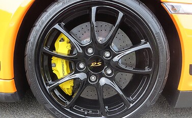 Porsche 911 (997) GT3 RS 3