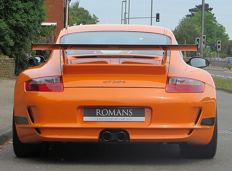 Porsche 911 (997) GT3 RS 12