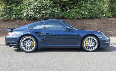 Porsche 911 (997) Turbo S 3