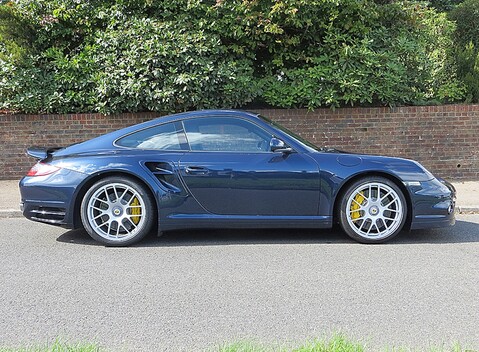 Porsche 911 (997) Turbo S 3