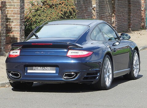 Porsche 911 (997) Turbo S 4