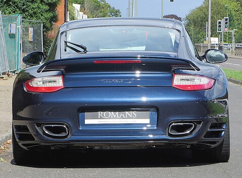 Porsche 911 (997) Turbo S 5