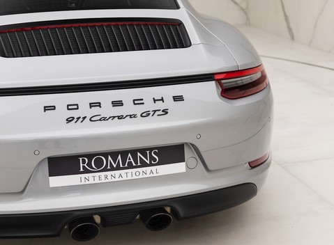 Porsche 911 (991.2) Carrera GTS 24