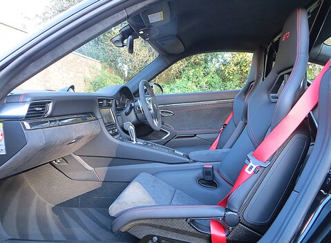 Porsche 911 (997) GT3 RS 4