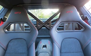 Porsche 911 (991) GT3 Clubsport 13