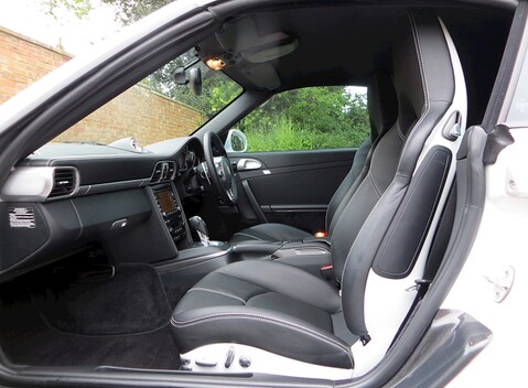 Porsche 911 (997) Turbo Cabriolet 6