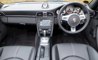 Porsche 911 (997) Turbo Cabriolet 10