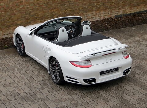 Porsche 911 (997) Turbo Cabriolet 15