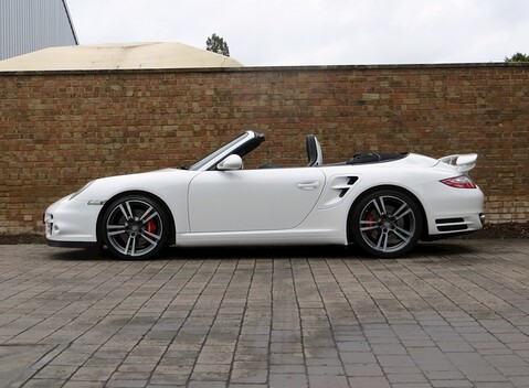 Porsche 911 (997) Turbo Cabriolet 18