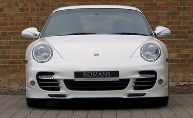 Porsche 911 (997) Turbo S 16