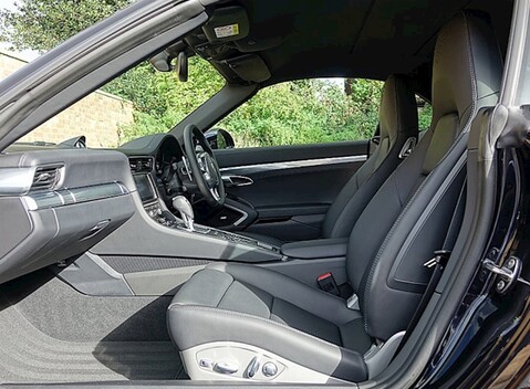 Porsche 911 (991) Carrera 4S Cabriolet 5