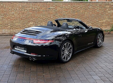 Porsche 911 (991) Carrera 4S Cabriolet 11