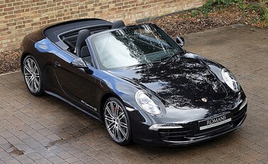 Porsche 911 (991) Carrera 4S Cabriolet 16
