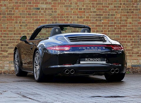 Porsche 911 (991) Carrera 4S Cabriolet 17