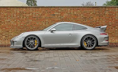 Porsche 911 (991) GT3 6