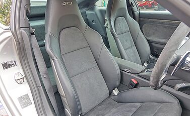 Porsche 911 (991) GT3 13