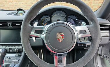 Porsche 911 (991) GT3 19