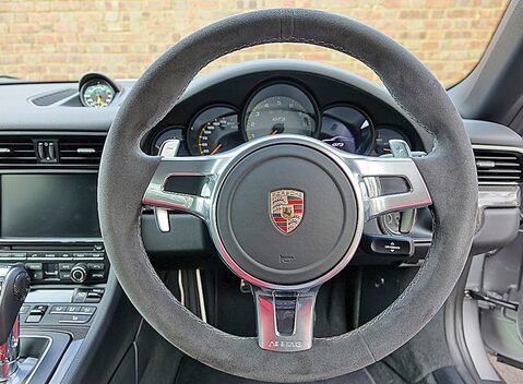 Porsche 911 (991) GT3 19