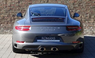 Porsche 911 (991.2) Carrera S PDK 10