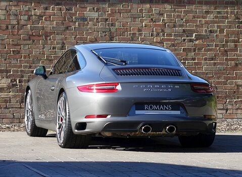 Porsche 911 (991.2) Carrera S PDK 11