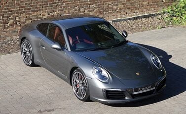 Porsche 911 (991.2) Carrera S PDK 17