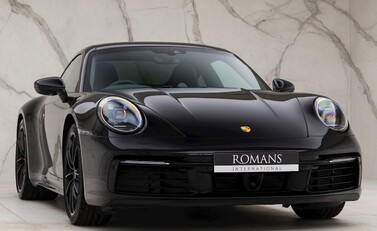 Porsche 911 (992) Carrera 4 1