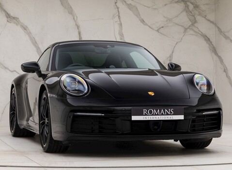 Porsche 911 (992) Carrera 4 1