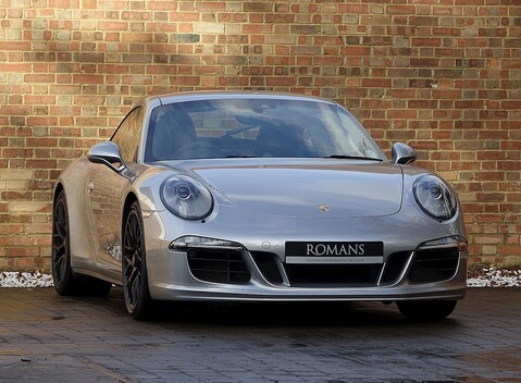 Porsche 911 (991) Carrera GTS 1