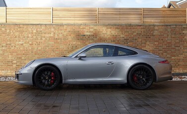 Porsche 911 (991) Carrera GTS 5