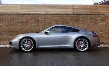 Porsche 911 (991.2) Carrera S 19