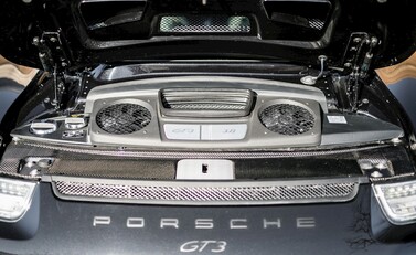 Porsche 911 (991) GT3 28