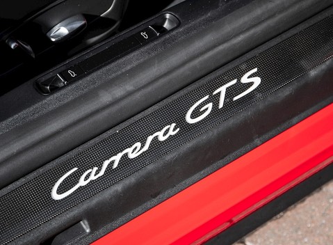 Porsche 911 (991.2) Carrera GTS 22