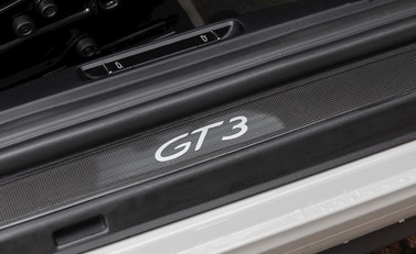Porsche 911 (991.2) GT3 22