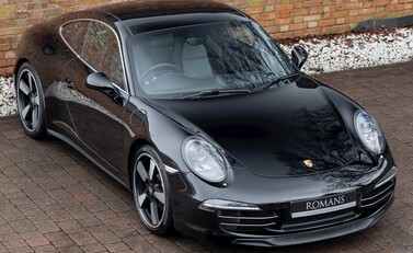 Porsche 911 (991) 50th Anniversary Edition 8