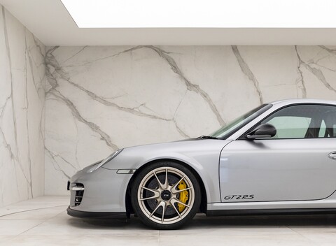 Porsche 911 (997) GT2 RS 29