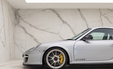 Porsche 911 (997) GT2 RS 29