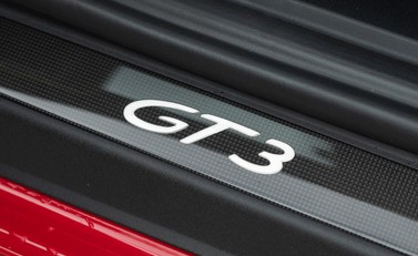 Porsche 911 (991.2) GT3 25