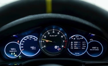 Porsche Cayenne Turbo GT 18