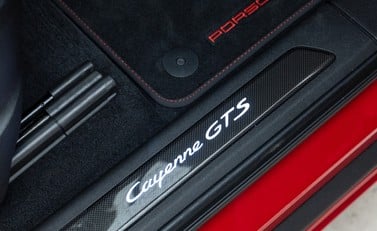 Porsche Cayenne GTS Coupé 22