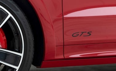 Porsche Cayenne GTS Coupé 28