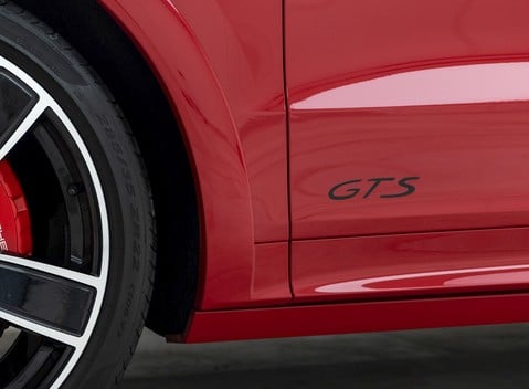 Porsche Cayenne GTS Coupé 28