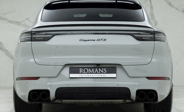 Porsche Cayenne GTS Coupé 5