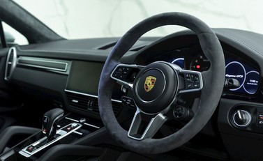 Porsche Cayenne GTS Coupé 9