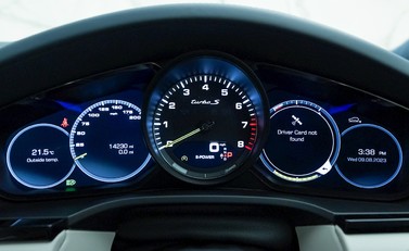 Porsche Cayenne Turbo S E-Hybrid 17